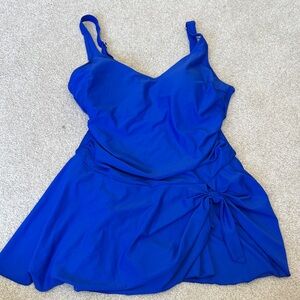 Stylish Blue Women's One-Piece Swimsuit